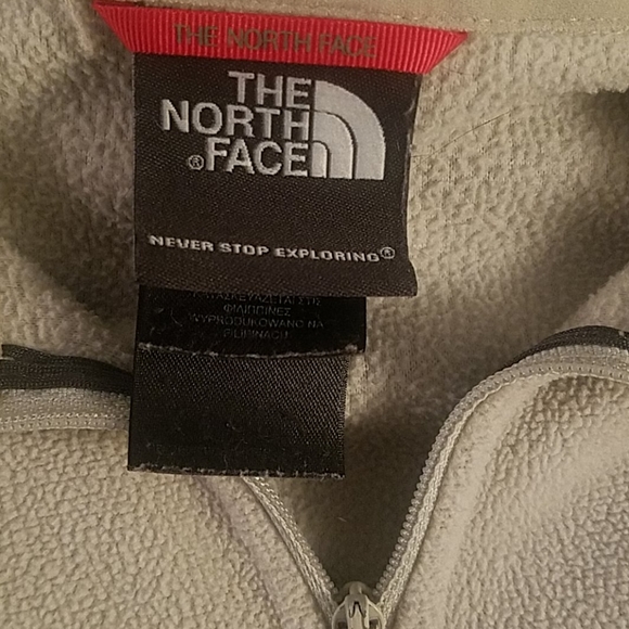 North Face off-white fleece pullover - Picture 4 of 7